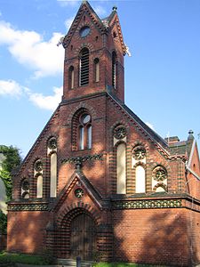 Klein-Glienicke Kapelle.jpg