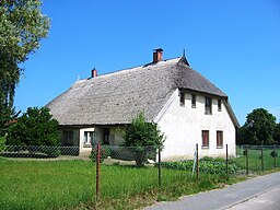 Kröslin Schulstraße 11 Wohnhaus mit Stall