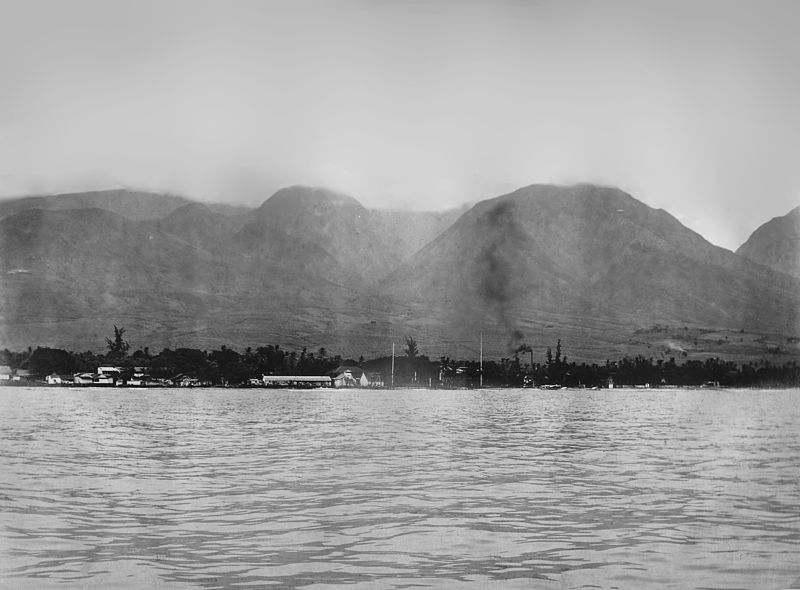 File:Lahaina, Maui, T.H. - Formerly the Capital - NARA - 296063.jpg