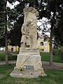 Čeština: Pomník padlým v Lovčicích. Okres Hradec Králové, Česká republika. English: WWI memmorial in Lovčice village, Hradec Králové District, Czech Republic.