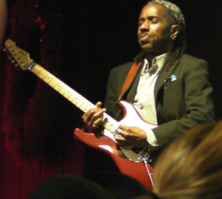 <span class="mw-page-title-main">Ronny Drayton</span> American guitarist (1953–2020)