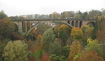 Luxemburg-pont-adolphe-021104.jpg