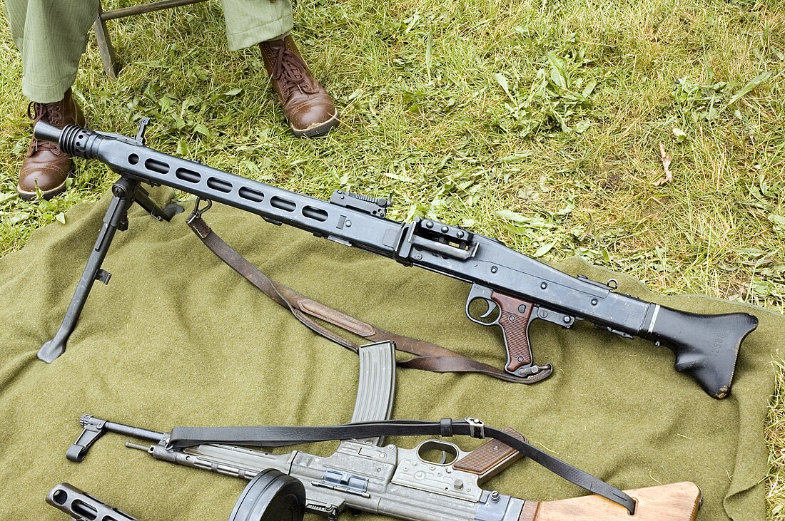 MG-42