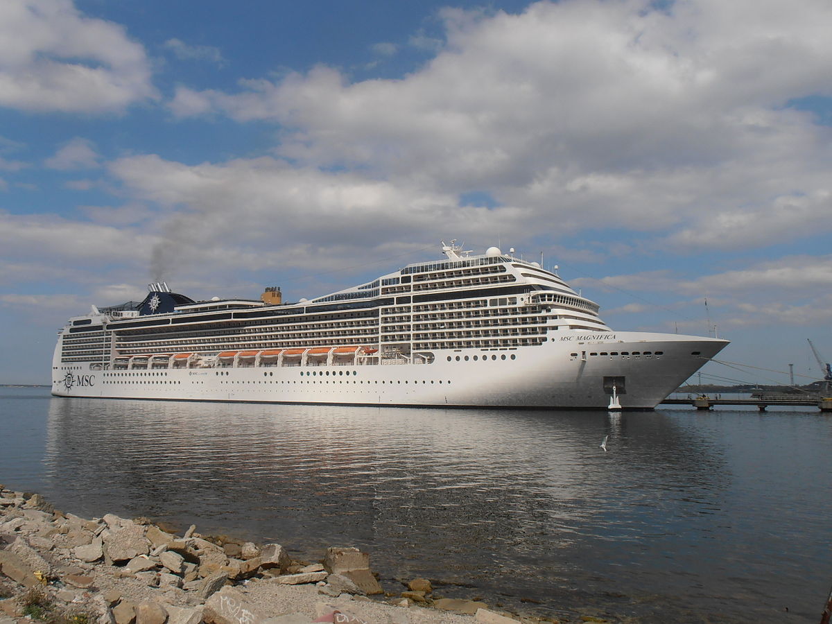 Лайнер MSC magnifica 5