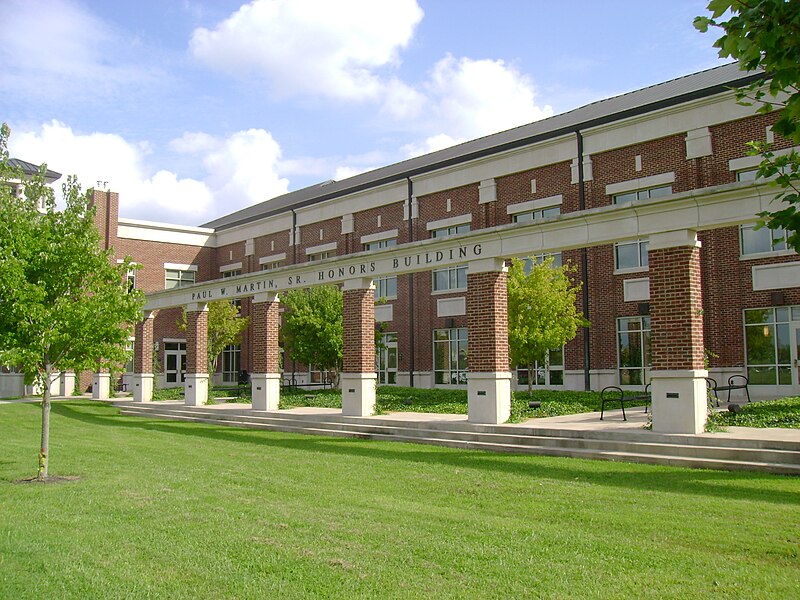 File:MTSU Paul W Martin Honors Building.JPG