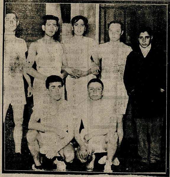 Sabiha Rıfat Gürayman with her male teammates from Fenerbahçe's volleyball team in 1929.