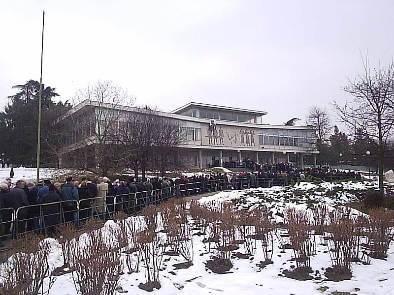 File:Milosevic funeral.jpg