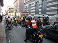 Motociclistas em Bogotá (3326018921).jpg