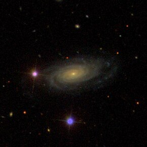 Поглед кон NGC 4284