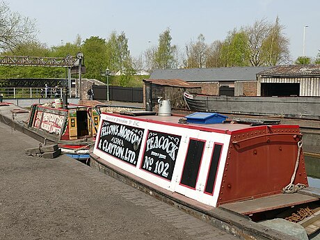 Peacock (narrowboat)