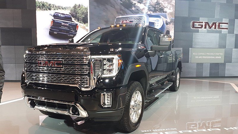 File:New 2020 GMC Sierra HD at Toronto International Autoshow.jpg