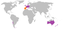 Leviala: punane - looduslik, roosa - introdutseeritud