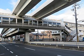 平林駅　入口通路