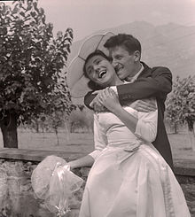 A marriage in 1960 in Italy. Photo by Paolo Monti. Paolo Monti - Serie fotografica - BEIC 6363689.jpg