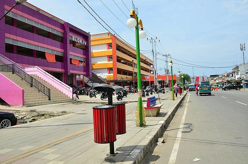 File:Pasar Raya Padang Kembali Jadi Etalase Sumbar.jpg