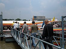 Passengers boarding Chao Praya ferry.JPG
