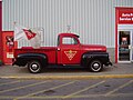 Pick-up.truck.mercury.v8.1951.canadian.tire.livery.02.JPG