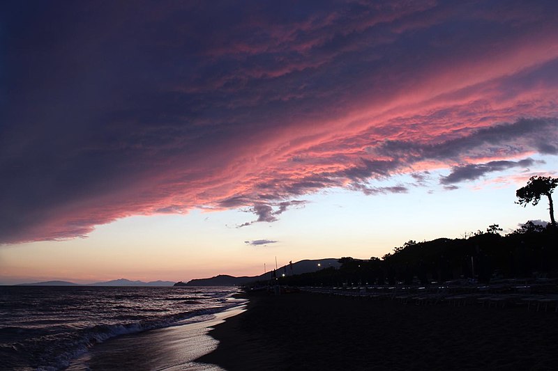 File:Pink Tuscany sunset.jpg