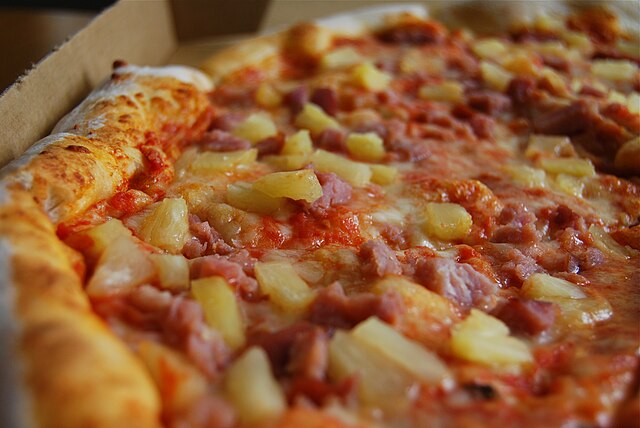 Hawaiian pizza - Wikipedia