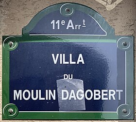 Voir la plaque.