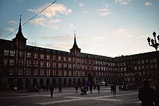 Plaza Mayor, Madrid 4.jpg