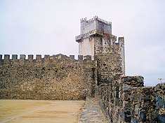 The keep tower of the walled city of Beja Portugal Beja Castle (542977871).jpg
