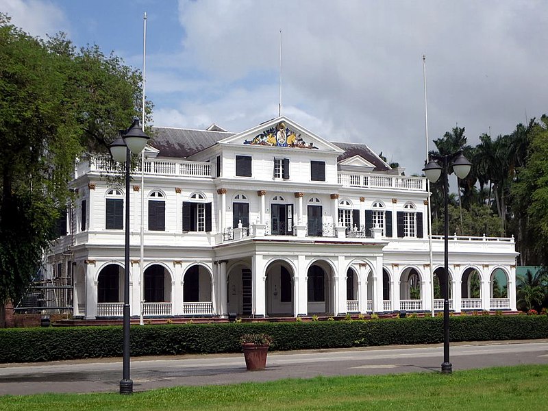 File:Presidential Palace (14110821309).jpg