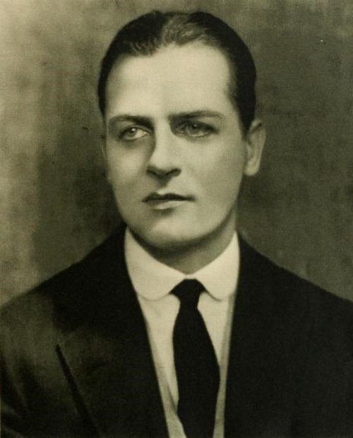 Denny in 1924