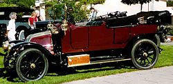 Renault Type DM touring car (1914)