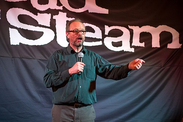 Robert Llewellyn talks to the Merseyside Skeptics Society 'Electric cars are rubbish. Aren't they?' event at the Head of Steam pub in Liverpool.