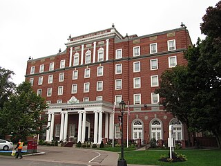 <span class="mw-page-title-main">Hotel Charlottetown</span> Building in Charlottetown, Prince Edward Island