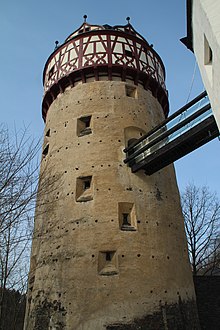 File:Roter_Turm_Burgk.JPG