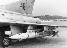 Saab 35XD prototype fitted with a AGM-12B under its left wing Saab 35XD prototype (cropped).png