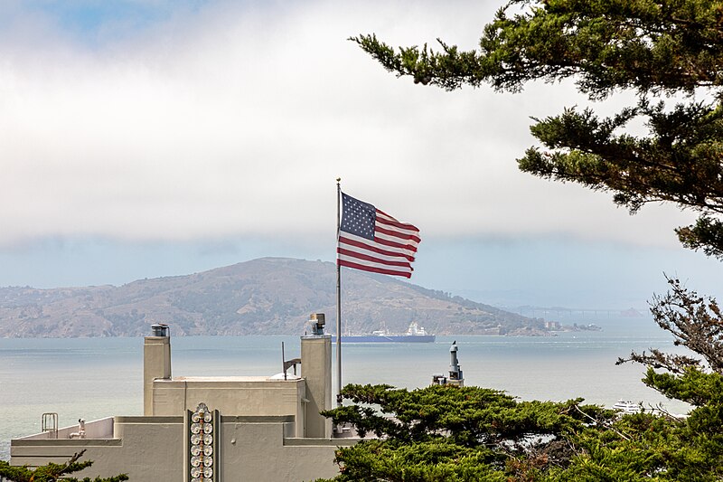 File:San Francisco (CA, USA), Pioneer Park, Blick auf Angel Island -- 2022 -- 3086.jpg