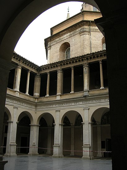 How to get to Chiostro Del Bramante with public transit - About the place