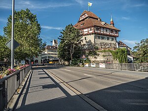 Frauenfeld: Geschichte, Wappen, Bevölkerung