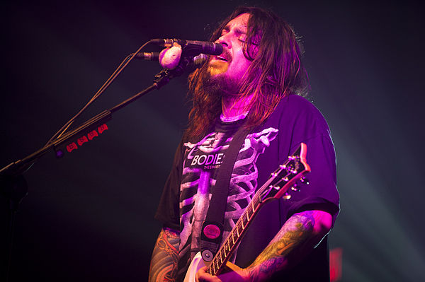 Morgan performing with Seether in 2012