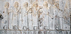 Sogdian Tribute Bearers on the Apadana Staircase 16 (migliore dimensione "Large") (4689076272).jpg