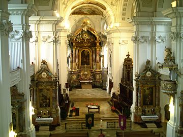 Autels de l'église du couvent des Prémontrés de Rot an der Rot.
