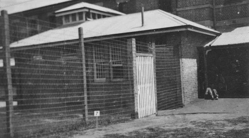 File:StateLibQld 2 131099 Goodna Asylum showing fencing at the outbreak of hookworm disease, Queensland, 1922.jpg