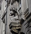 Статуя на Атлас-Кинг Стрийт-Лондон.JPG