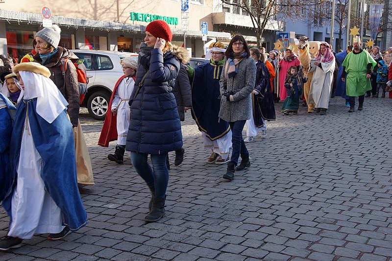 File:Sternsingeraussendung Neumarkt 2016 - 190.jpg