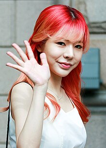 Sunny at press conference Channel Girls' Generation in July 2015.jpg