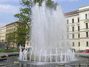 Tank Číslo 23: Památník, Ohlasy v komunistické propagandě a kultuře, Růžový tank