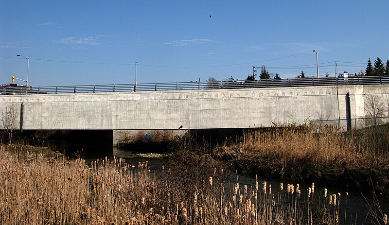 File:TTC Sheppard Subway Don River.jpg