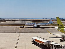 Tus Airways Airbus A320 am Flughafen Larnaca, Zypern