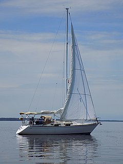 <span class="mw-page-title-main">Tartan 34-2</span> Sailboat class