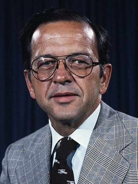 File:Ted Stevens 1977 portrait (cropped 3x4).jpg