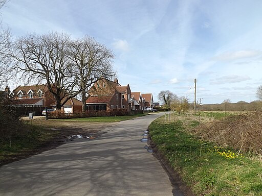 The Common, Swardeston - geograph.org.uk - 4416501