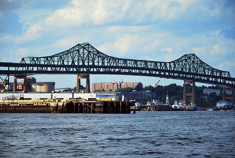 File:Tobin bridge 2009f.JPG